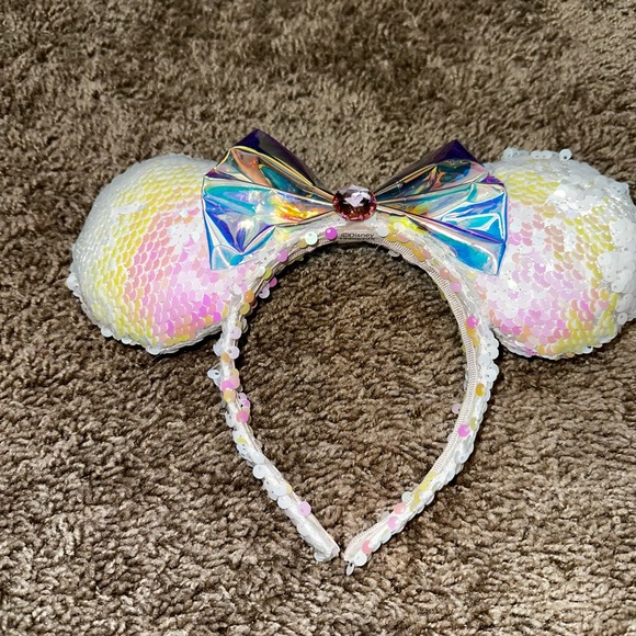 Minnie Mouse Tee and Ears Bundle - Picture 5 of 11